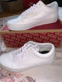 White vans women’s