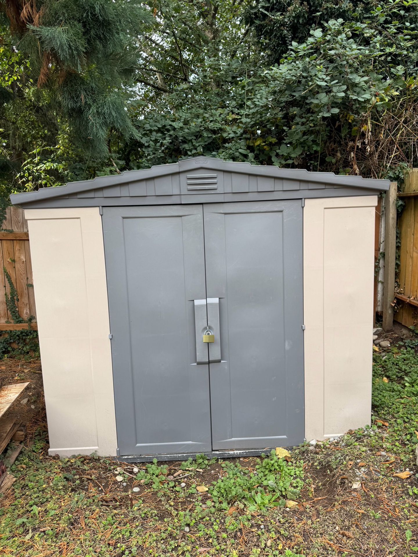 Apex Keter 8x6 Shed