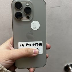 Iphone 15 Pro 256gb unlocked with store warranty and receipt 