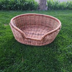 Med/Large Wicker DOG BED BASKET
