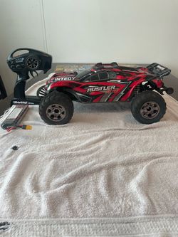 Traxxas Rustler 4x4