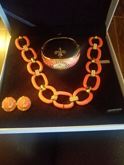 Bella and rose jewelry set