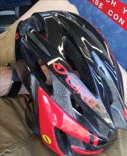 Like new Premium GIRO savant MIPS helmet