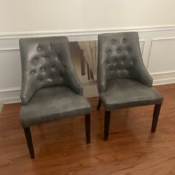 Accent Chairs