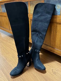 Black Boots