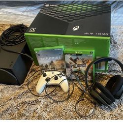 Microsoft Xbox Series X 1TB Console +
Original Box/ Headset/ Controller/ & Games