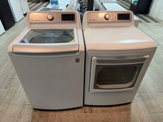 LG Washer And Dryer Set $749