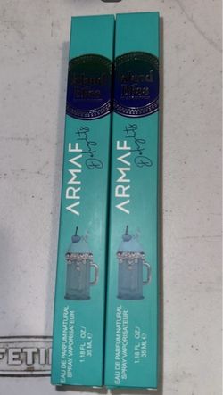 Travel size perfumes