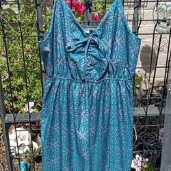 NEW WITH TAGS WOMEN'S XL SUNDRESS