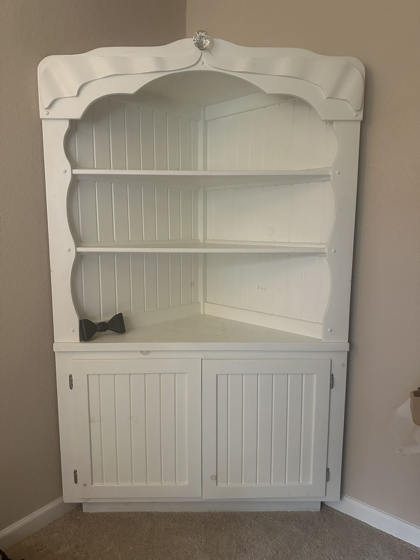Corner Shelving Unit