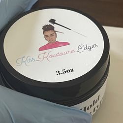 Kiss Kouture Kosmetics 