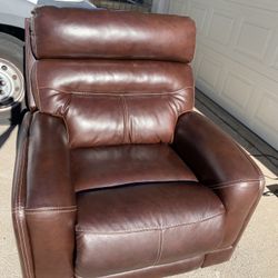 Power Chair Very Nice