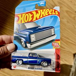 HotWheels $TH 83' Silverado *Trade