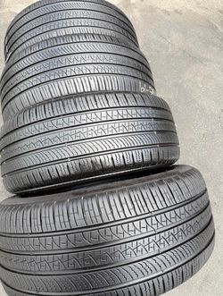 255/45r19 PIRELLI con80% de vida las 4