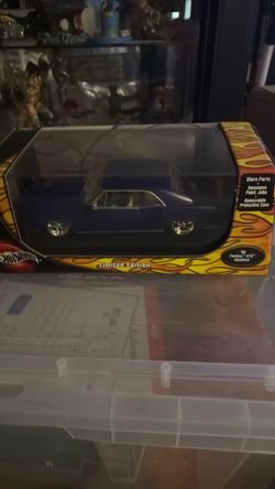 Hot Wheels 1:18 limited edition 66 Pontiac GTO MODIFIED PURPLE
