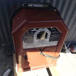 Lincoln Electric AC225S Compact Stick Welder
