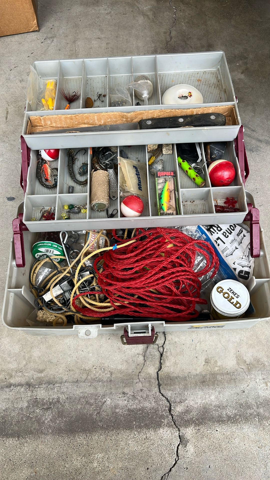 Fishing toolbox