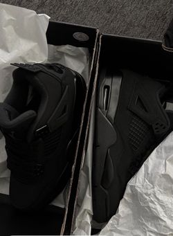 Black cats 4 retros