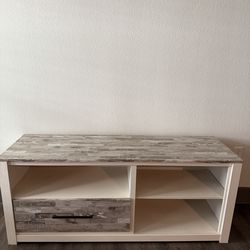 Tv Stand/Media Console 58”