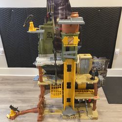 Batman Playset Tower Batcave