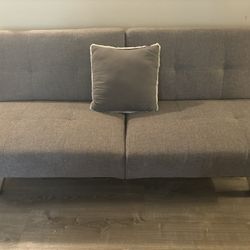 Grey couch/futon