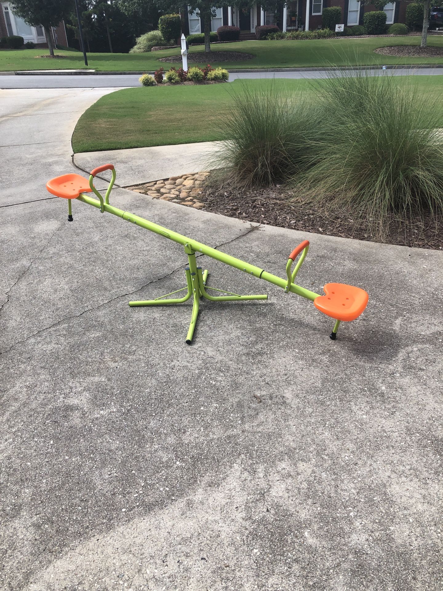 Seesaw Teeter totter playground set rotates toddlers