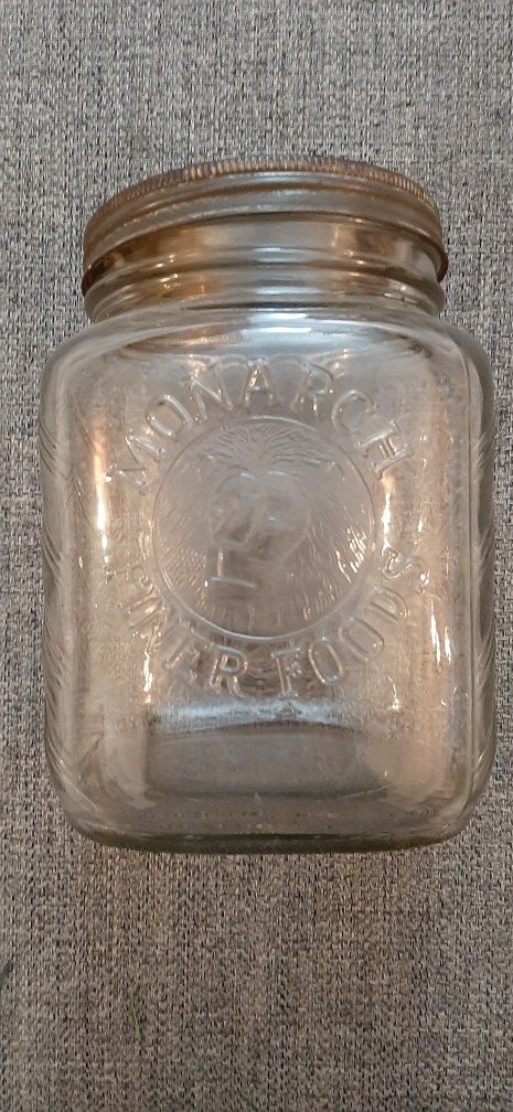 Antique Monarch Coffee Jar Finer Foods w/lid & Figural Lion One Gallon