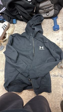 Black under armor jacket size medium