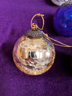 Vintage Traditions Crackle Glass Christmas Ornaments – Set of 10