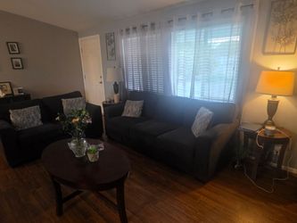 Living room complete for sale 800 or best offer