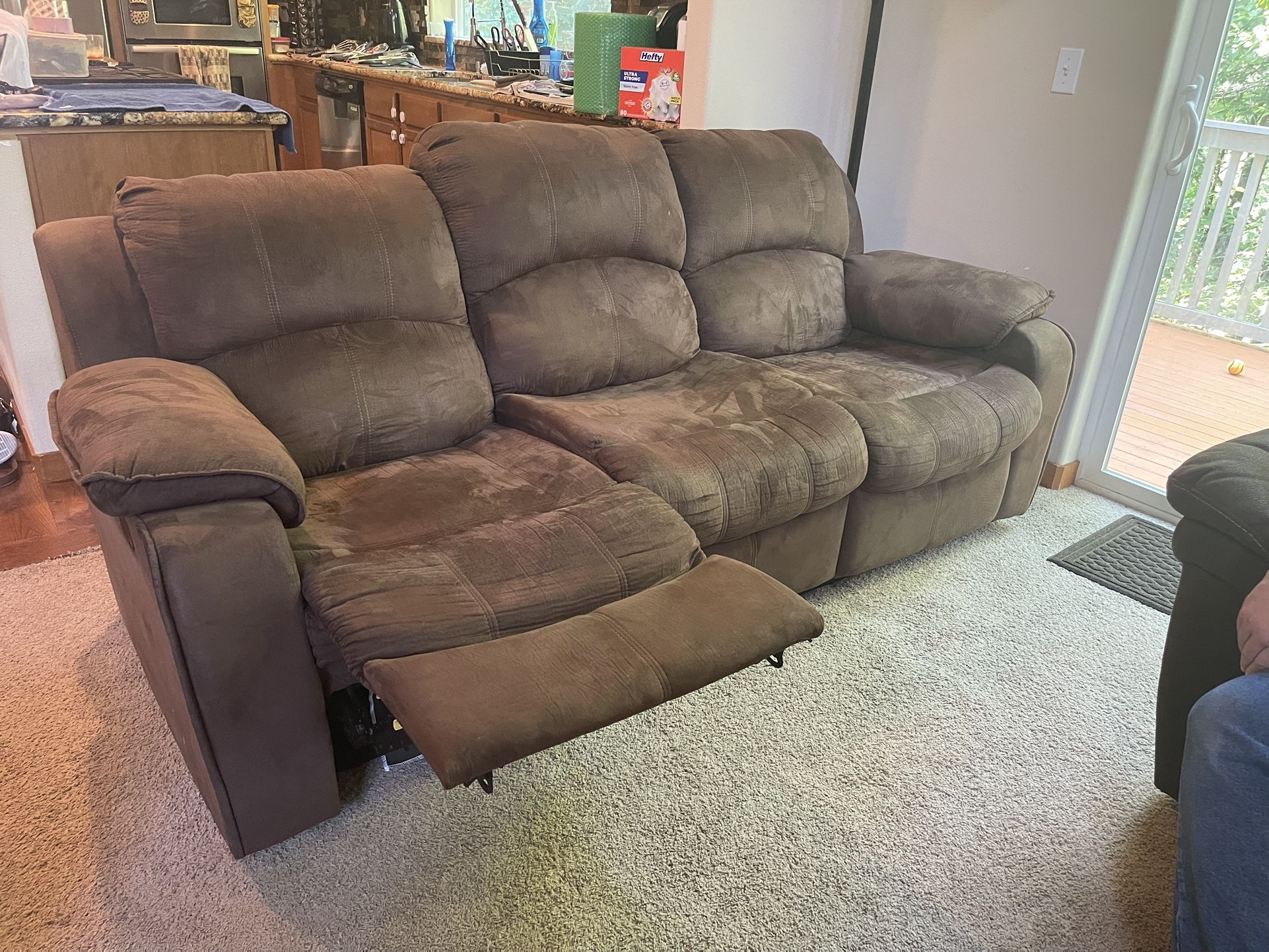 Free Set Of 2 Couches for Sale in Marysville, WA OfferUp