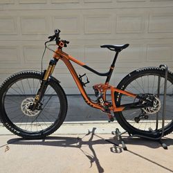 Semi-custom Build-out of Giant Trance X29 2