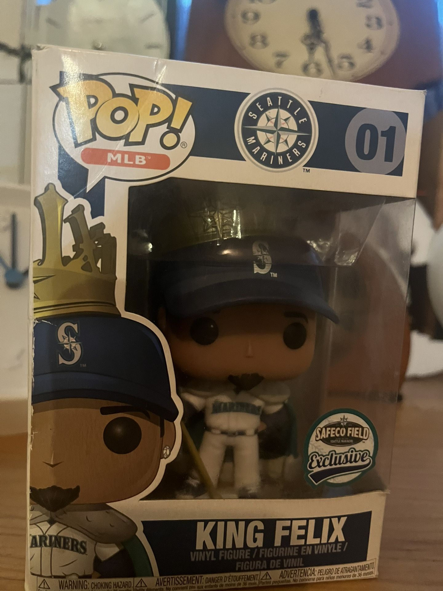 Funko Pop! Vinyl: Felix Hernandez "King Felix" - Seattle Mariners NIB box bent