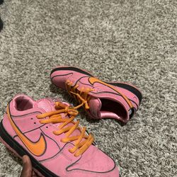Nike Power Puff Girl Dunks 