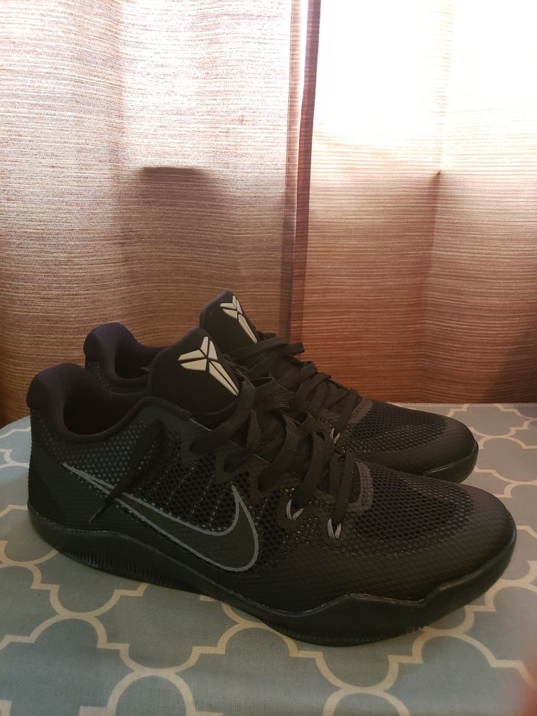 Nike Kobe 11 Dark knight