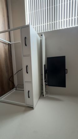 Color Changing Desk / Moniter