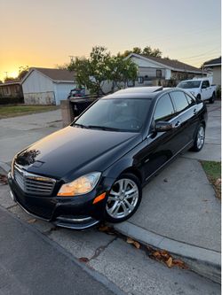 2012 MERCEDES BENZ C-250