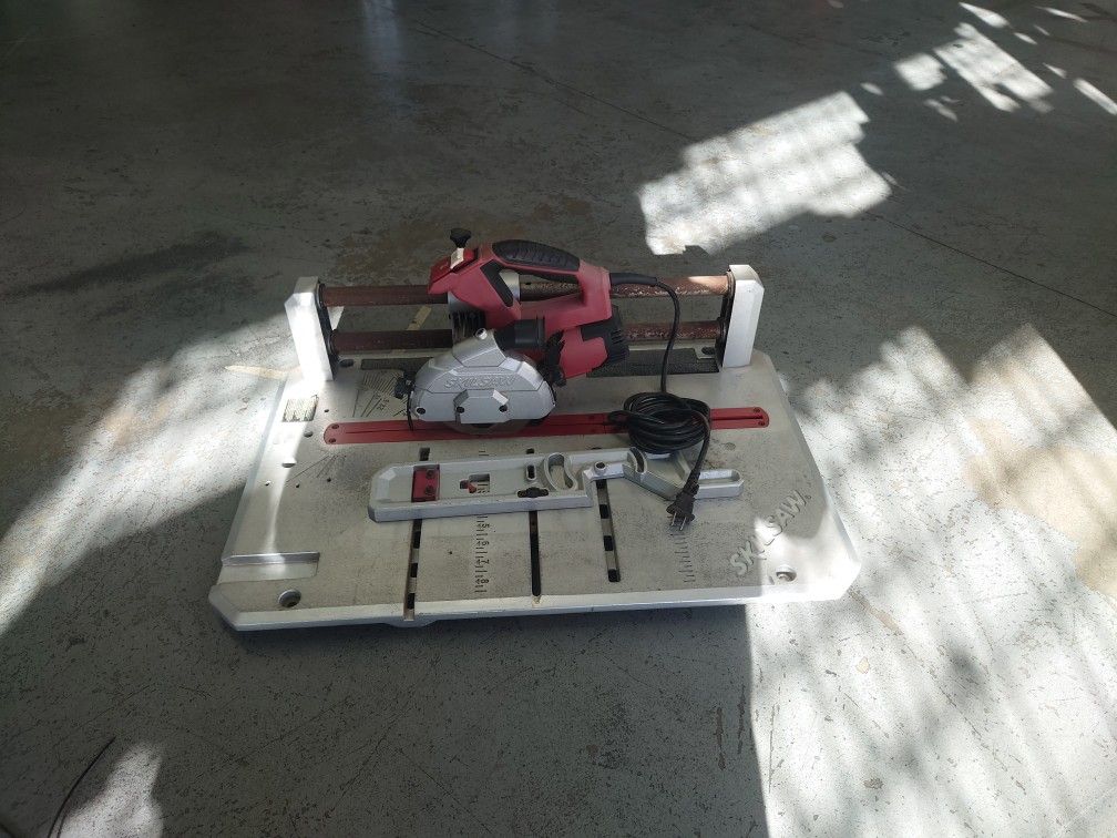 Flooring Saw