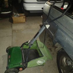 Brill RazorCut Push Reel Mower 