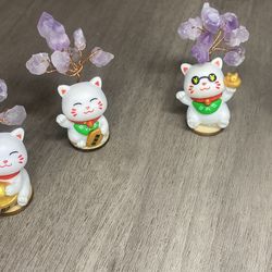 Gemstone carvings (read description)