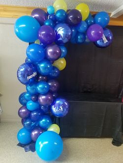 Fortnite organic balloon garland
