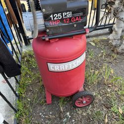 Craftsman Compressor 125 PSI  - 12 Gal 1HP
