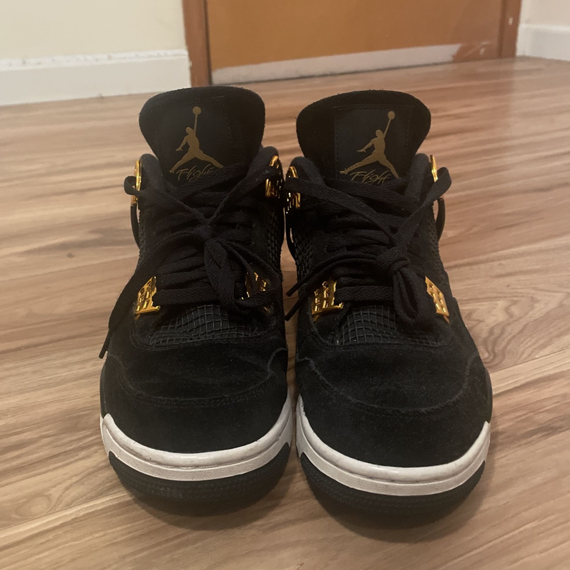 Jordan 4 Retro Royalty (gold)