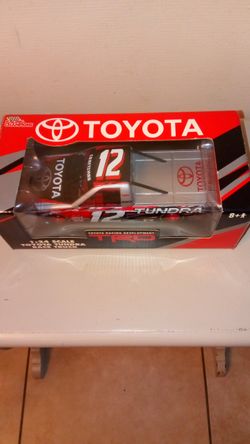 Craftsman Toyota tundra diecast racing truck #12