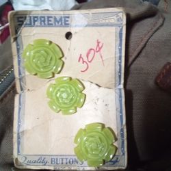 Supreme quality buttons 1(contact info removed) on original car $7