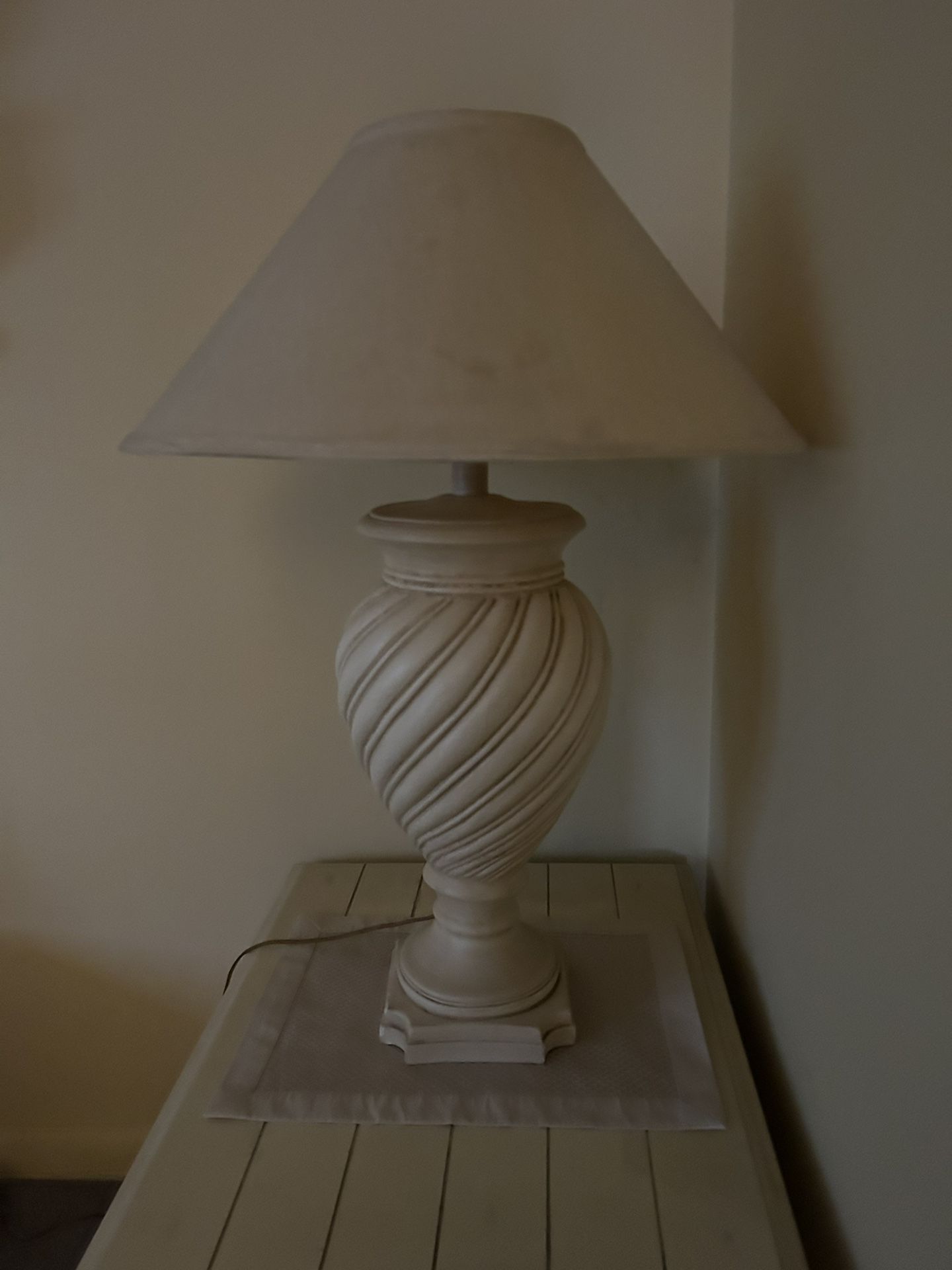 Ginger Jar Whitewashed Lamp