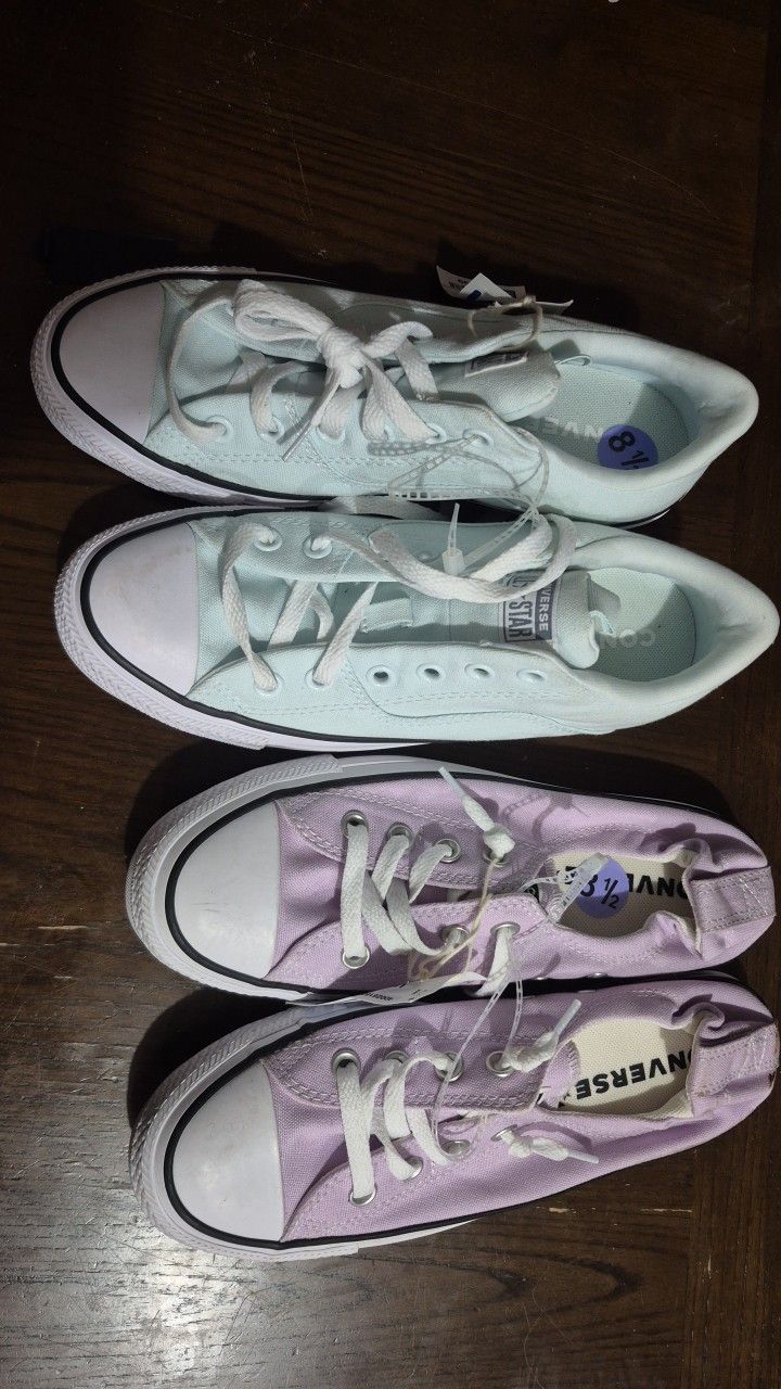 Converse Womens 8.5 (Brand New With Tags)