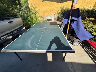 Stiga Ping Pong table / table tennis foldable