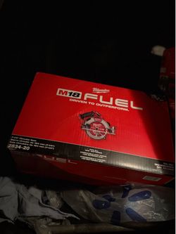 Milwaukee Fuel M18 7-1/4 Circular Saw