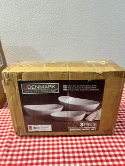 NEW SEALED Denmark 3-Piece Porcelain Nesting Serving Bowl Set